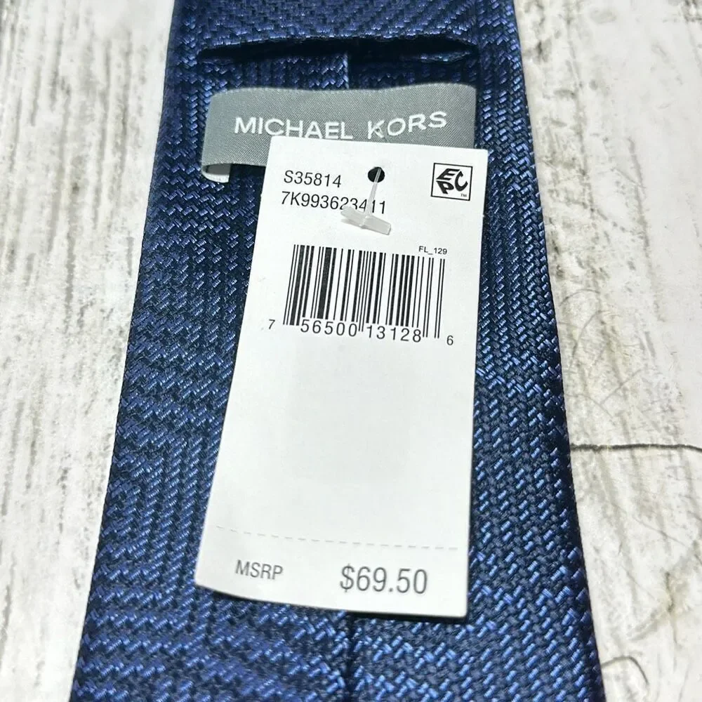 Michael Kors Geometric Print Men's Silk Blend Necktie Blue NEW with‎ tags